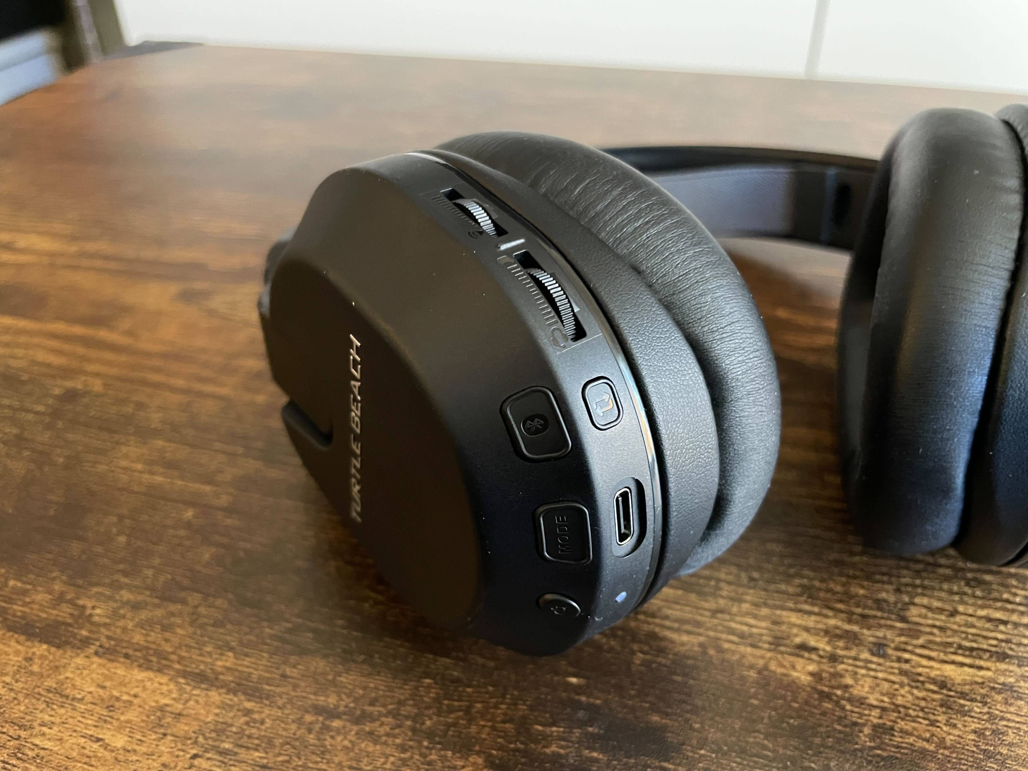 Turtle Beach Stealth 500 Headset - Photos